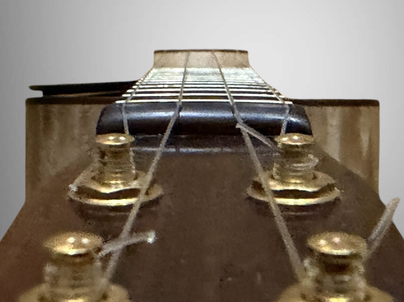 2024 da h(ダアッカ)ukulele tenor 15f archtop